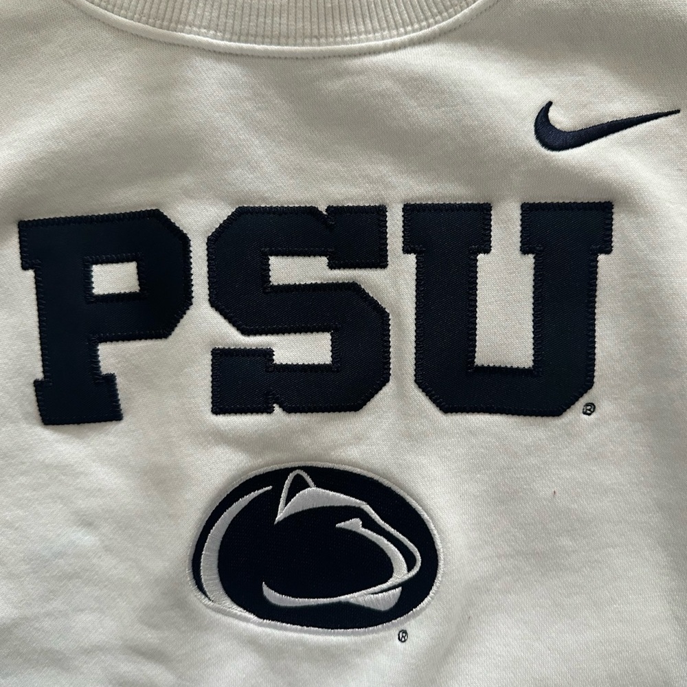 Women’s Nike PSU sweatshirt - Picture 3 of 4